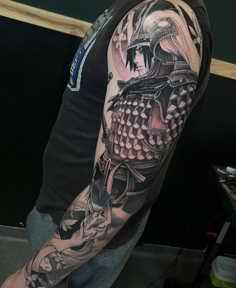 Tatouage style Noir & Gris